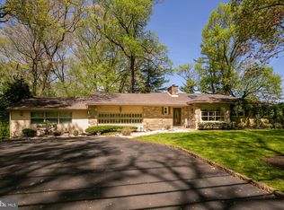 978 Washington Ln, Rydal, PA 19046