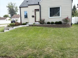 917 Wolverine Ave, Monroe, MI 48161