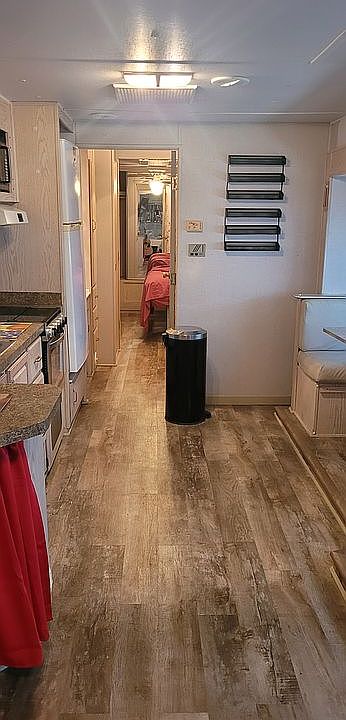 New vinyl floor