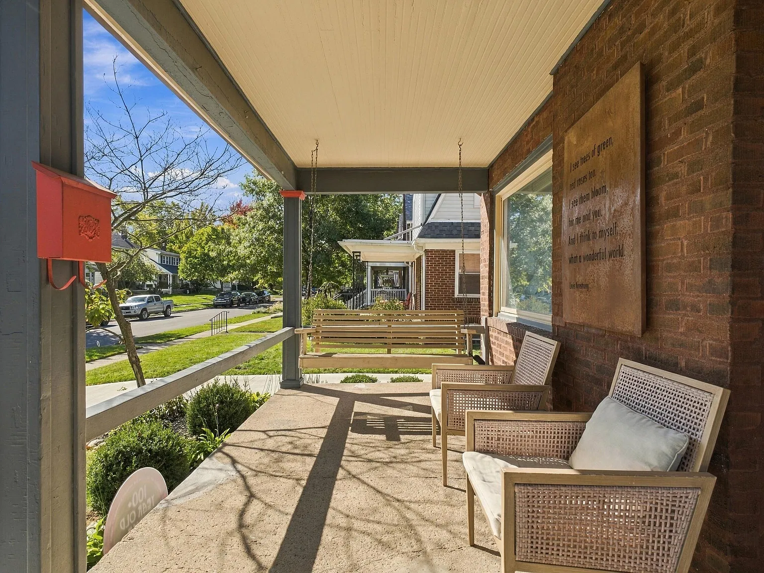 3 bed, 2.5 bath, 1744 sqft, $3,300 — Photo 3