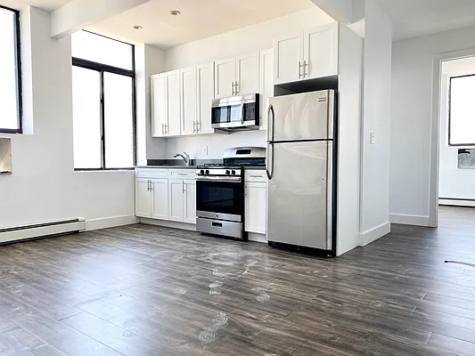 Rented by Purple Stone Realty LLC | media 3