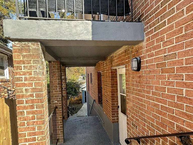 4706 Deanwood Dr — Photo 12
