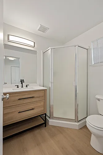 Floor plan Full Bed