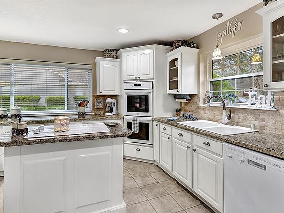 Another view of this great kitchen and all the appliances are included.
