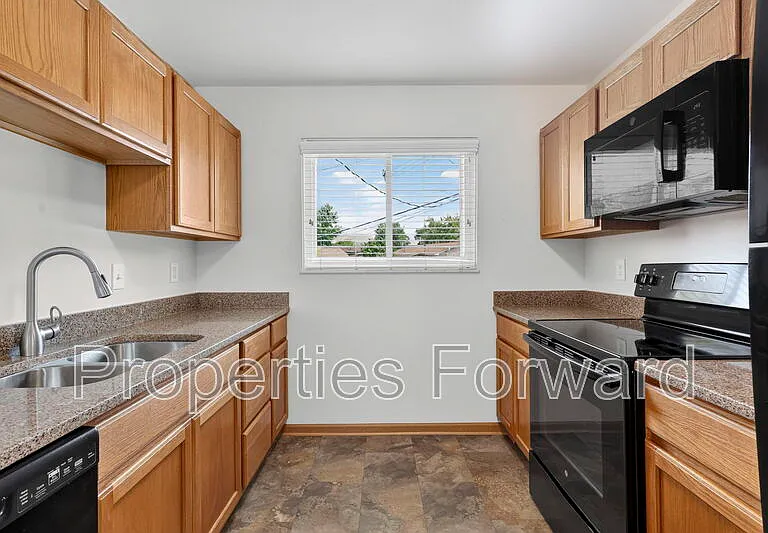 3127 Thomas Ave — Photo 19