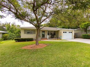 2808 Derbyshire Ave, Lakeland, FL 33803
