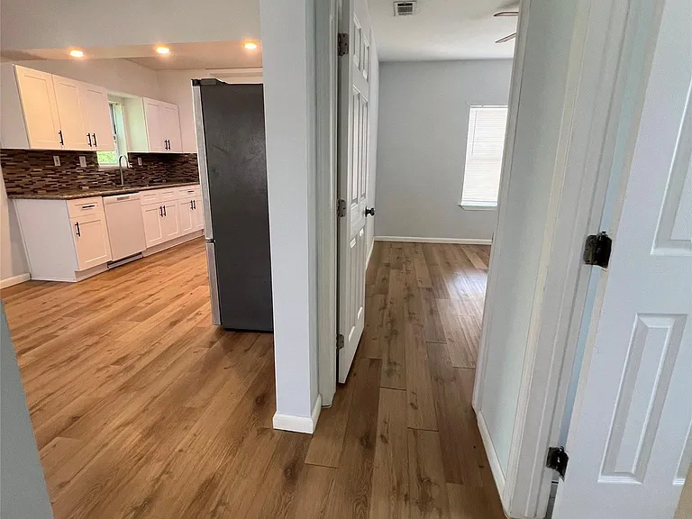 1824 Biovu Dr — Photo 10
