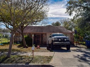 5122 Saint Nicholas St, San Antonio, TX 78228