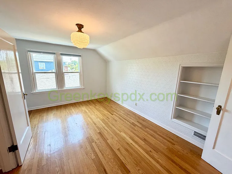 2101 N Rosa Parks Way — Photo 39