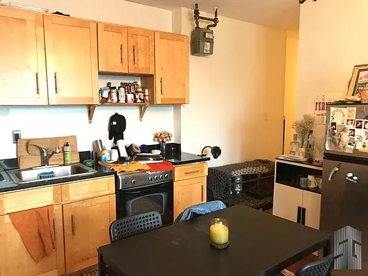 Rented by Skyline Group Real Estate | media 2