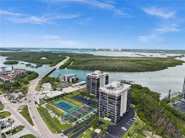 26131 Hickory BLVD #3B, BONITA SPRINGS, FL 34134