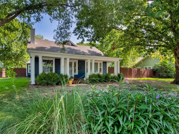 823 W Fischer St, Sherman, TX 75092