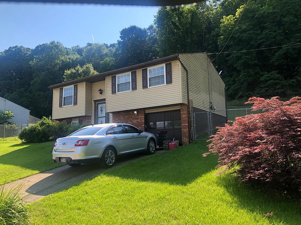 2nd image of 213 Libby Ln