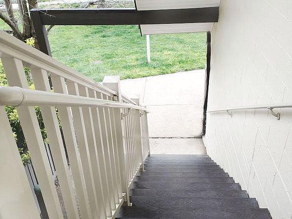 2nd image of 3843 El Camino Pl #7