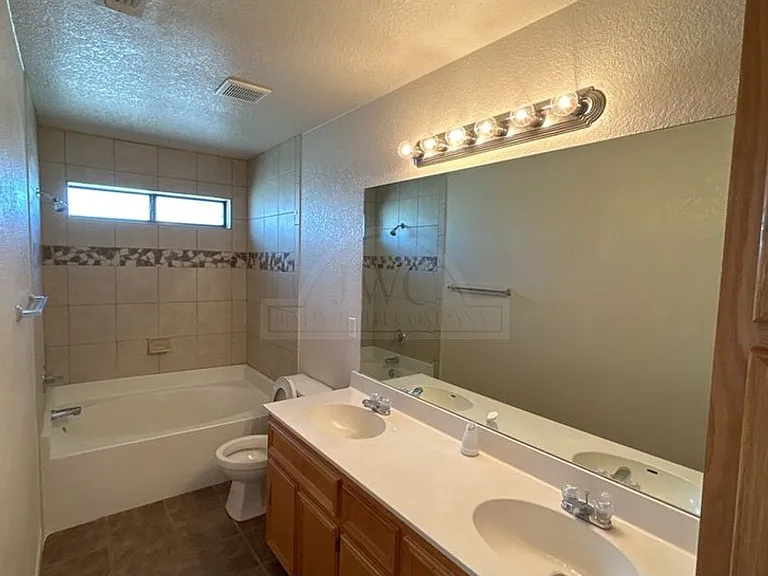 1107 Cinch Dr — Photo 35