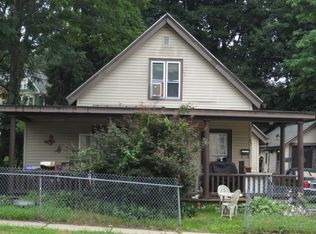 55 Mountain St, Willimantic, CT 06226