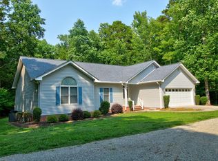 381 Occoneechee Dr, Clarksville, VA 23927
