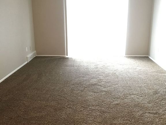 3rd image of 5873 Birch Ln APT 5