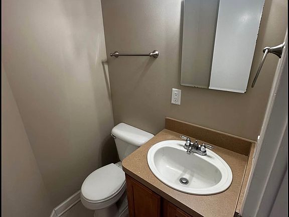 5th image of 24755 Meadow Creek Dr