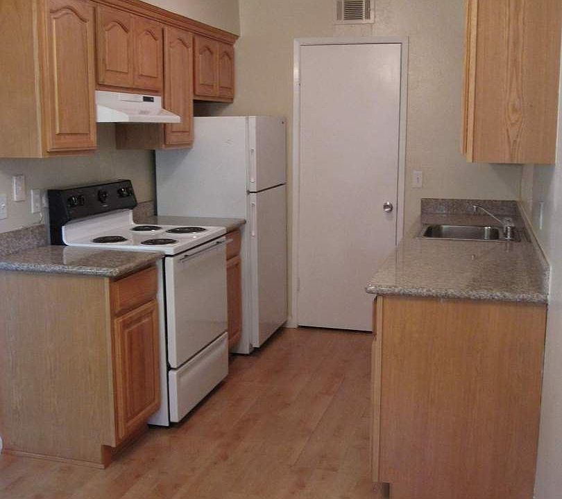 1st image of 3801 Blackford Ave APT 04