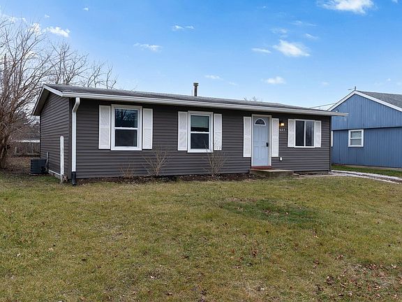 2nd image of 1025 Shenandoah Dr