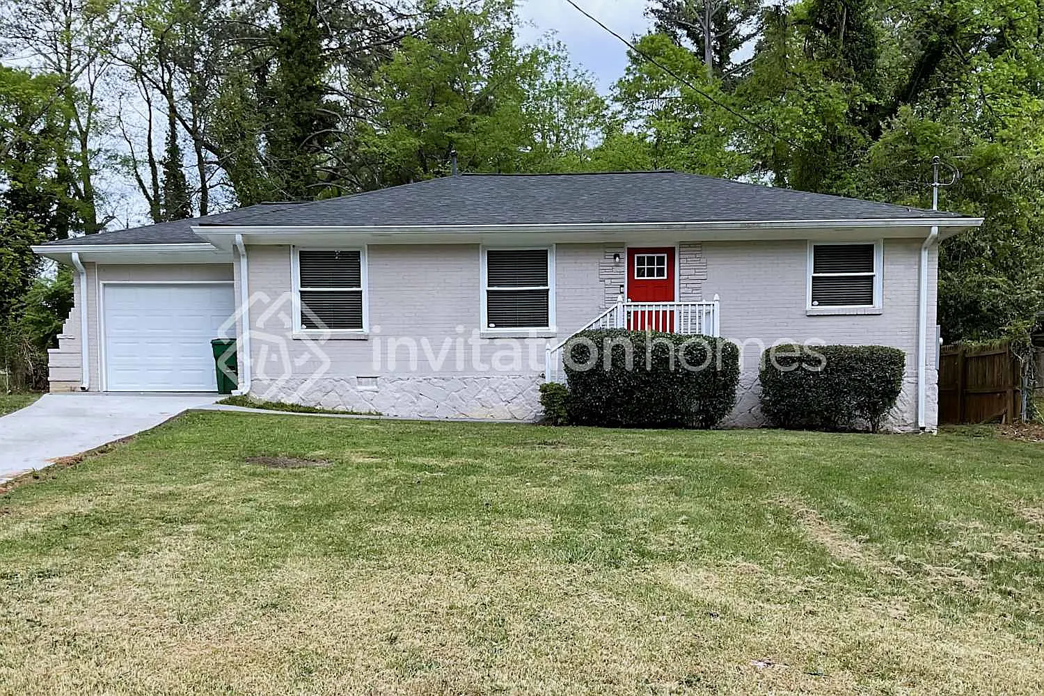 1964 Rosewood Rd Decatur, GA 30032 — Photo 1