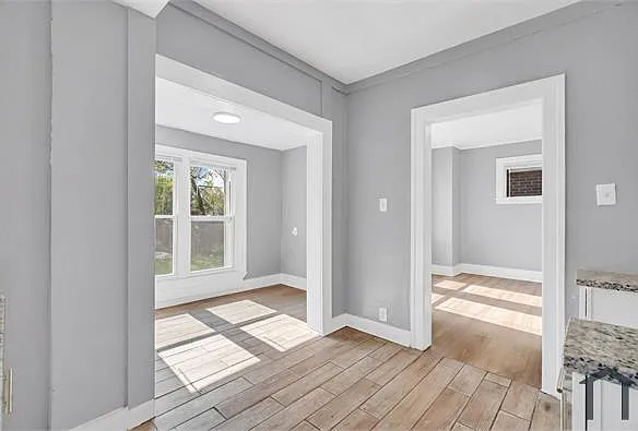5137 Saint Clair St — Photo 12