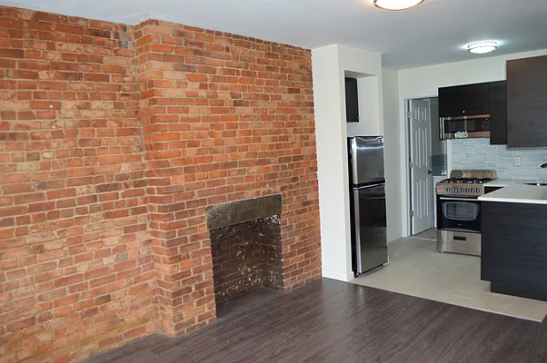 Rented by OvCo Realty | media 24