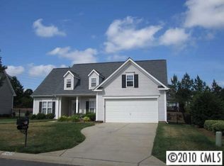 9423 Mitchell Glen Dr, Charlotte, NC 28277