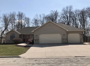 W3179 Elm Ln, Sheboygan Falls, WI 53085