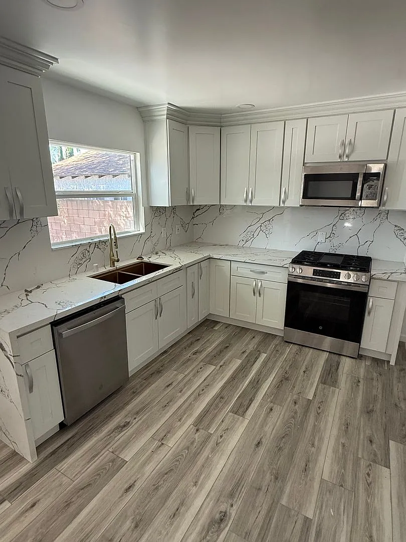 Omelveny Properties — Photo 3