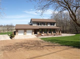 6126 Main St, Maple Plain, MN 55359