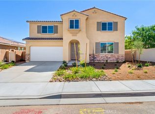 9031 Carson Ave, Hesperia, CA 92344