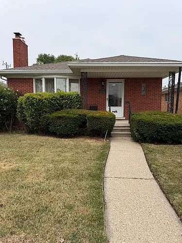 18031 Mott Ave Photo 1