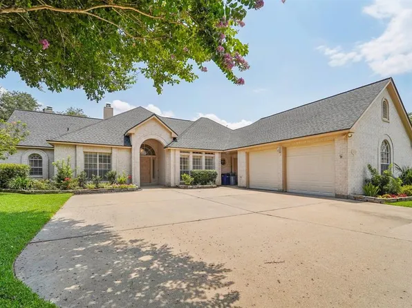 1003 Island View Street, League City, TX 77565