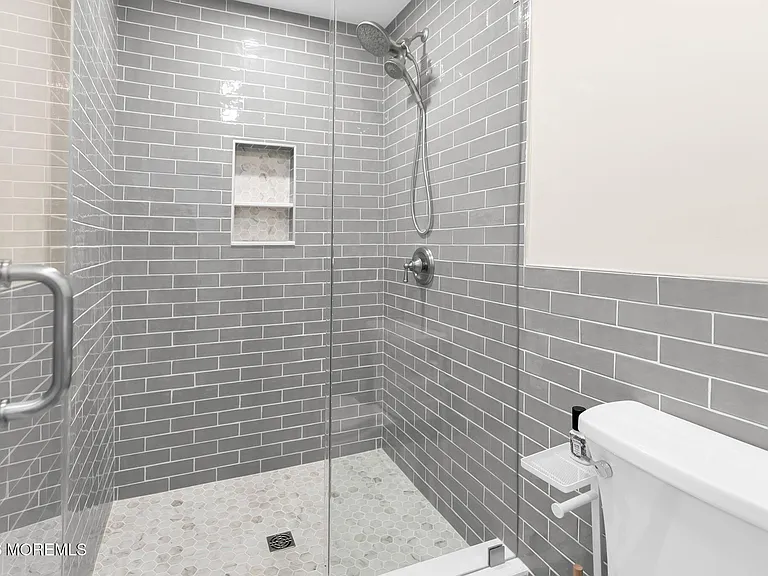 301 8th Ave #1 — Photo 24