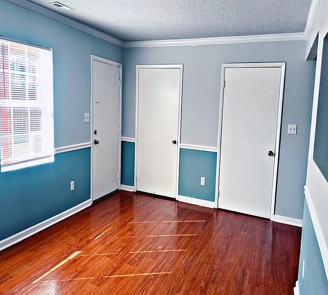 Spencer Trace Apartments — Photo 11