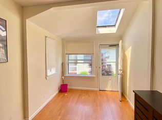 16 Shale St, Brooklyn, NY 11235
