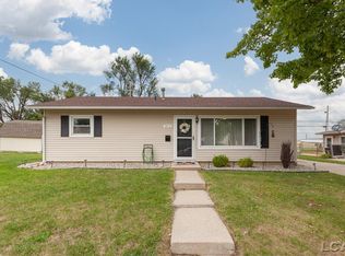 311 March Dr, Adrian, MI 49221