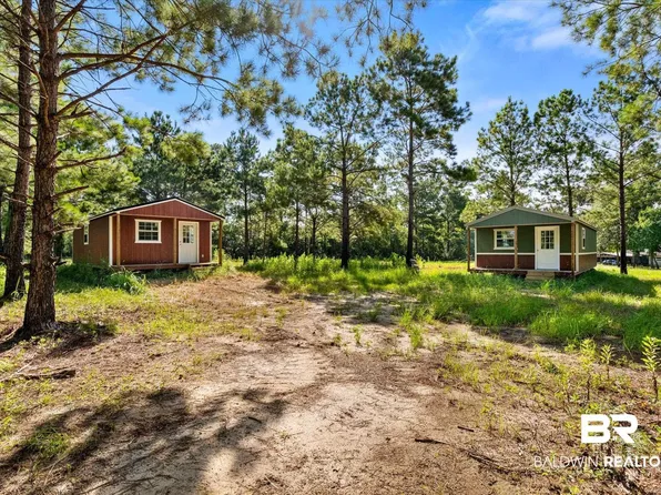 15685 Louis Cooper Rd, Bay Minette, AL 36507