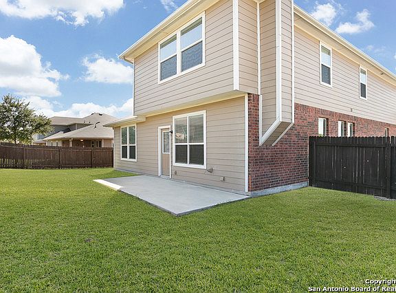 4th image of 2972 Mistywood Ln
