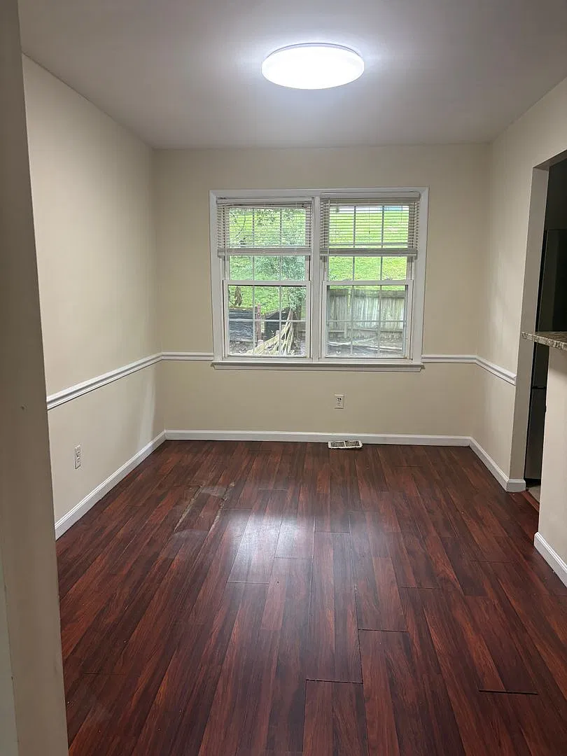 Charming 3BD/1BA Townhome in Belmont/Nottingham, MD! — Photo 3
