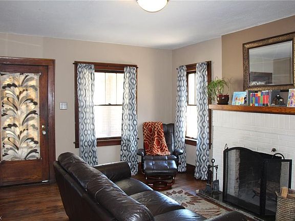 4th image of 2472 Berk St