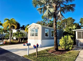 173 Redwood LN #8, NAPLES, FL 34114