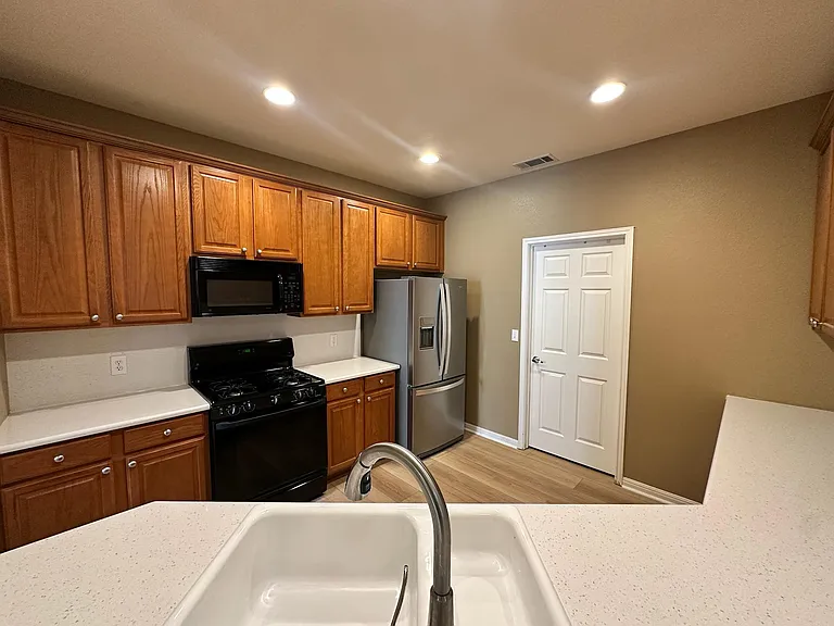 7708 San Felipe Blvd #8 — Photo 10