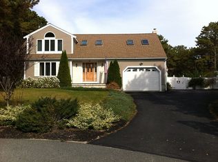 20 Salt Hay Ln, Wellfleet, MA 02667
