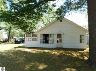1352 Pine St, National City, MI 48748