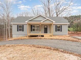 122 Lake St, Elkin, NC 28621