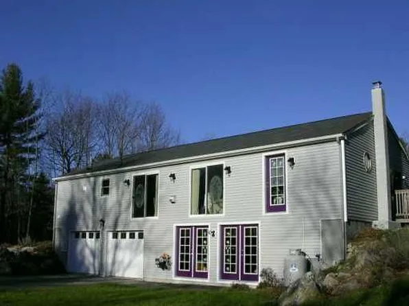 10 Simeon Dr, Windham, ME 04062