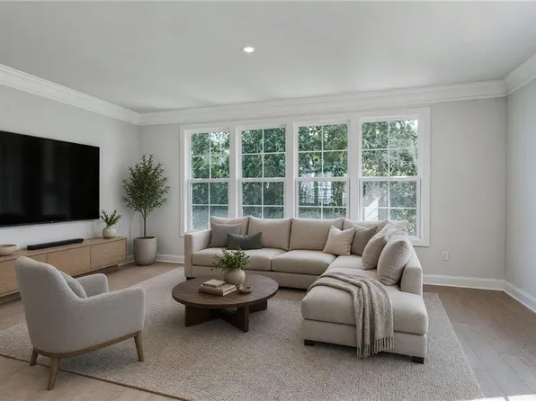133 Bracewell Ln, Yorktown, VA 23692